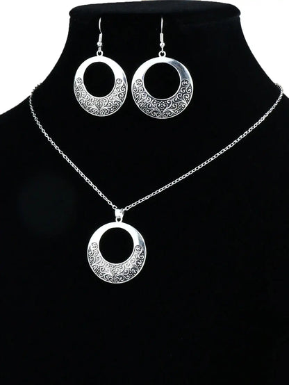 Ethnic Style Metal Pattern Pendant Earrings Necklace Set Metal Pendant Women's Jewelry Gift Set